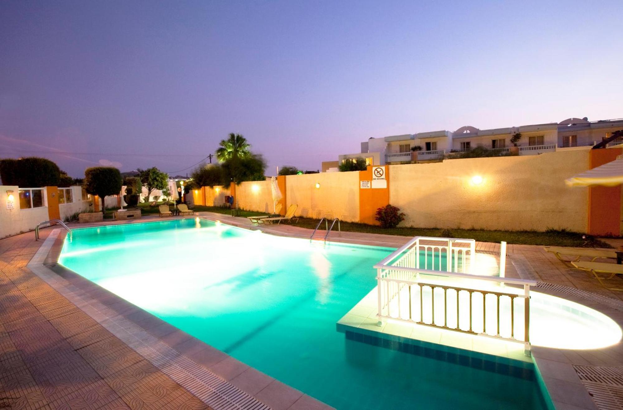 Maroula Studios Faliraki Buitenkant foto