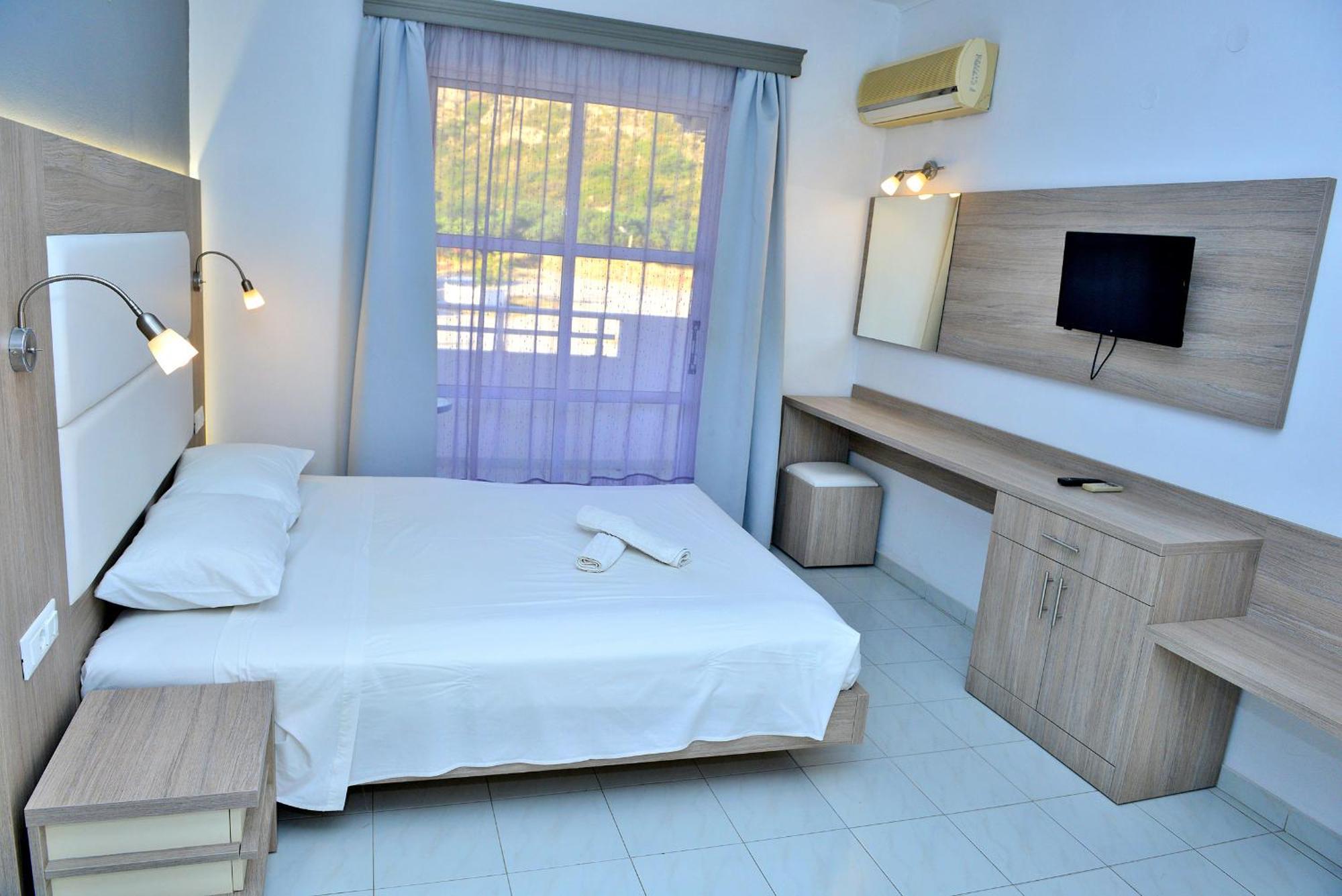 Maroula Studios Faliraki Buitenkant foto